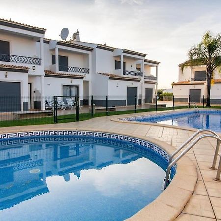 Magnolia O House - Pool View & Privat Garden & Garage Villa Albufeira Exteriör bild