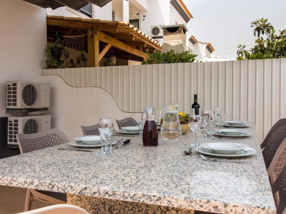 Magnolia O House - Pool View & Privat Garden & Garage Villa Albufeira Exteriör bild