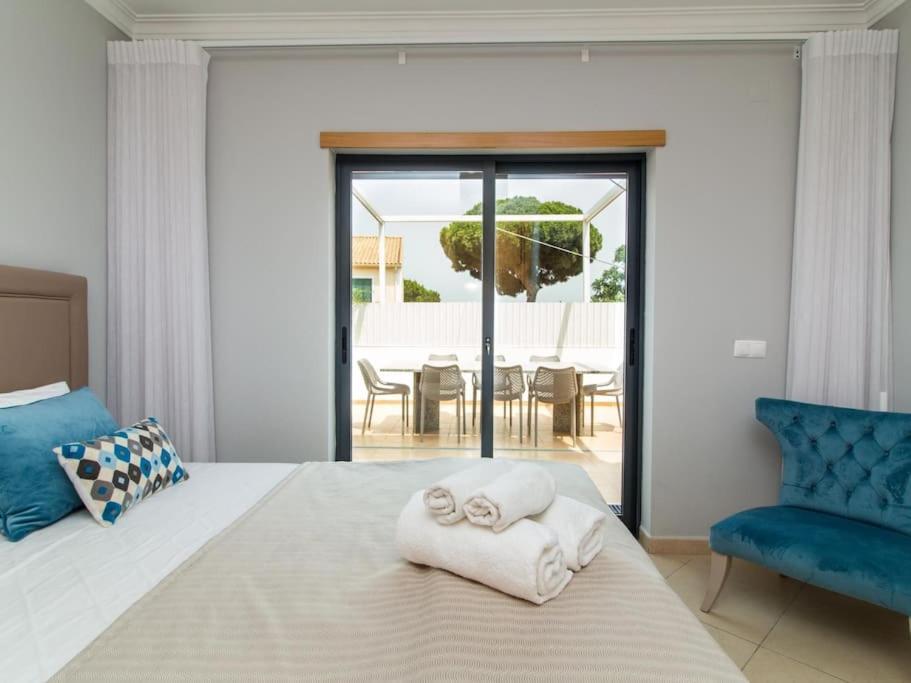 Magnolia O House - Pool View & Privat Garden & Garage Villa Albufeira Exteriör bild