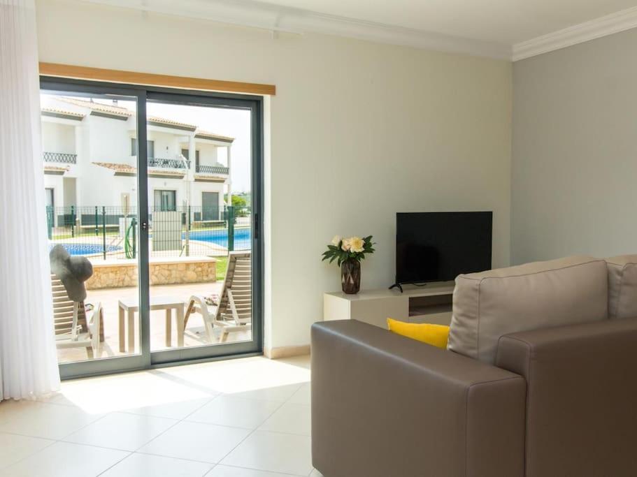 Magnolia O House - Pool View & Privat Garden & Garage Villa Albufeira Exteriör bild