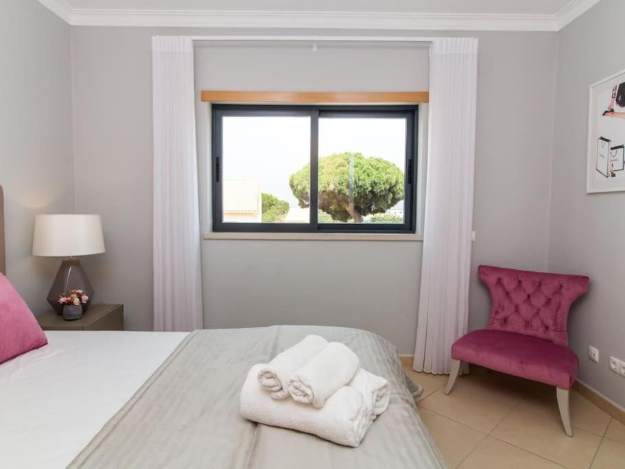 Magnolia O House - Pool View & Privat Garden & Garage Villa Albufeira Exteriör bild