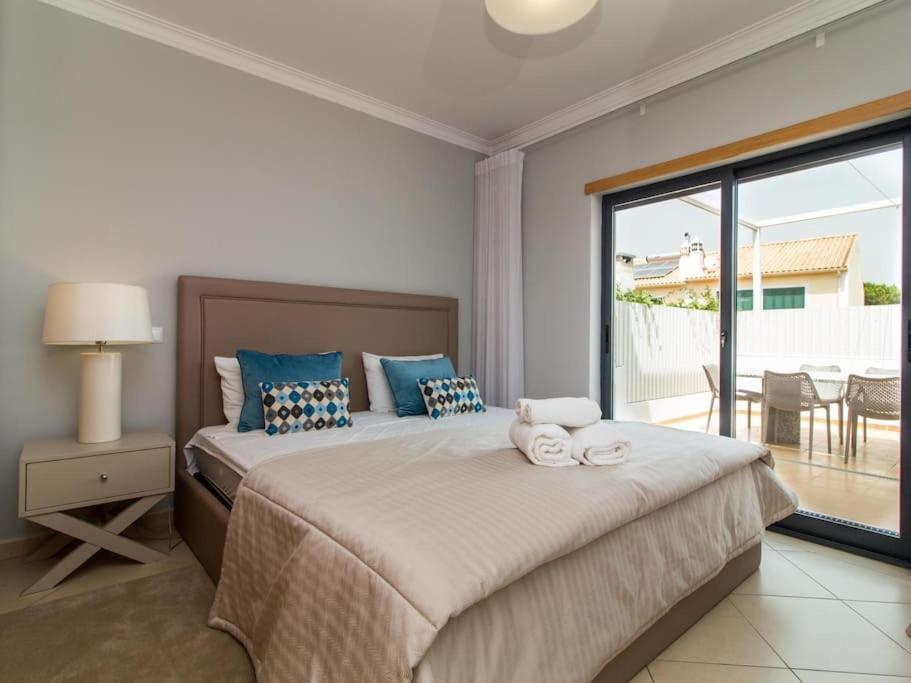 Magnolia O House - Pool View & Privat Garden & Garage Villa Albufeira Exteriör bild